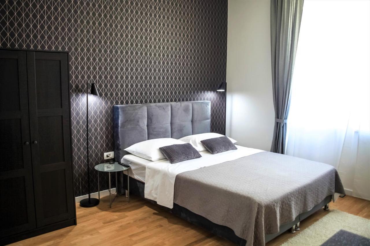 Hedone City Luxury Apartments With Free Parking Pula Dış mekan fotoğraf