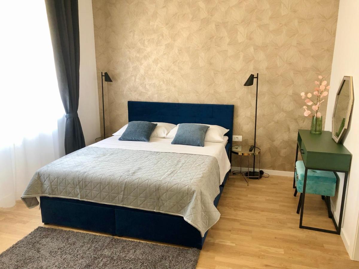 Hedone City Luxury Apartments With Free Parking Pula Dış mekan fotoğraf