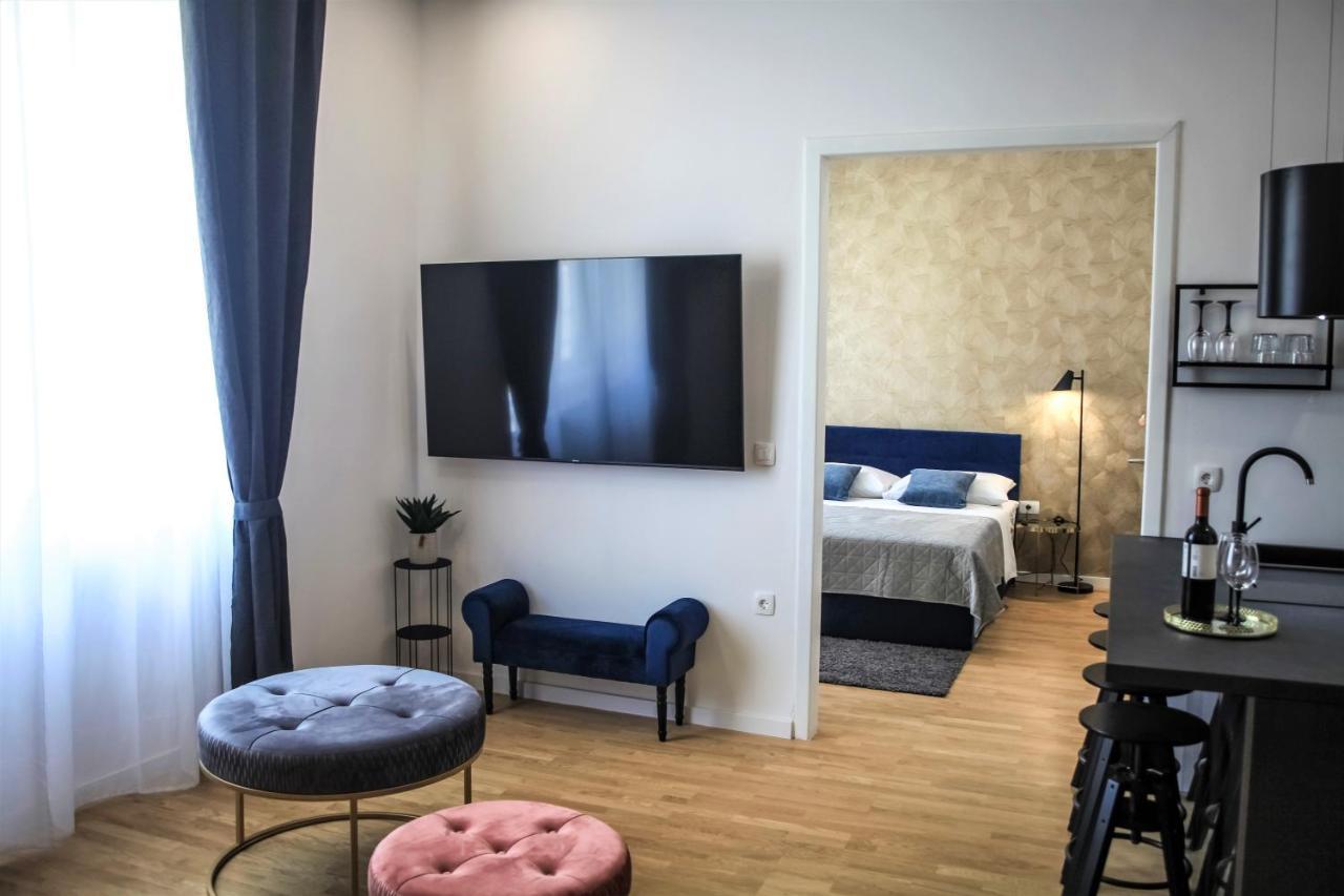 Hedone City Luxury Apartments With Free Parking Pula Dış mekan fotoğraf