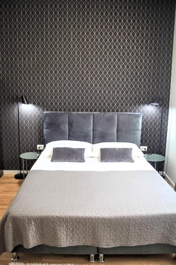 Hedone City Luxury Apartments With Free Parking Pula Dış mekan fotoğraf